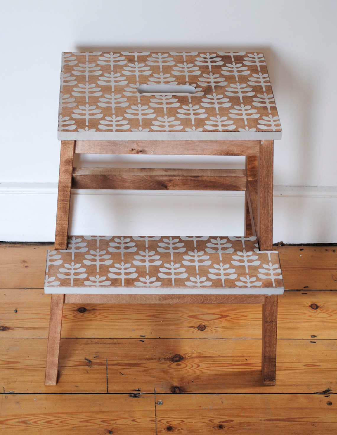 Pendeen Stool